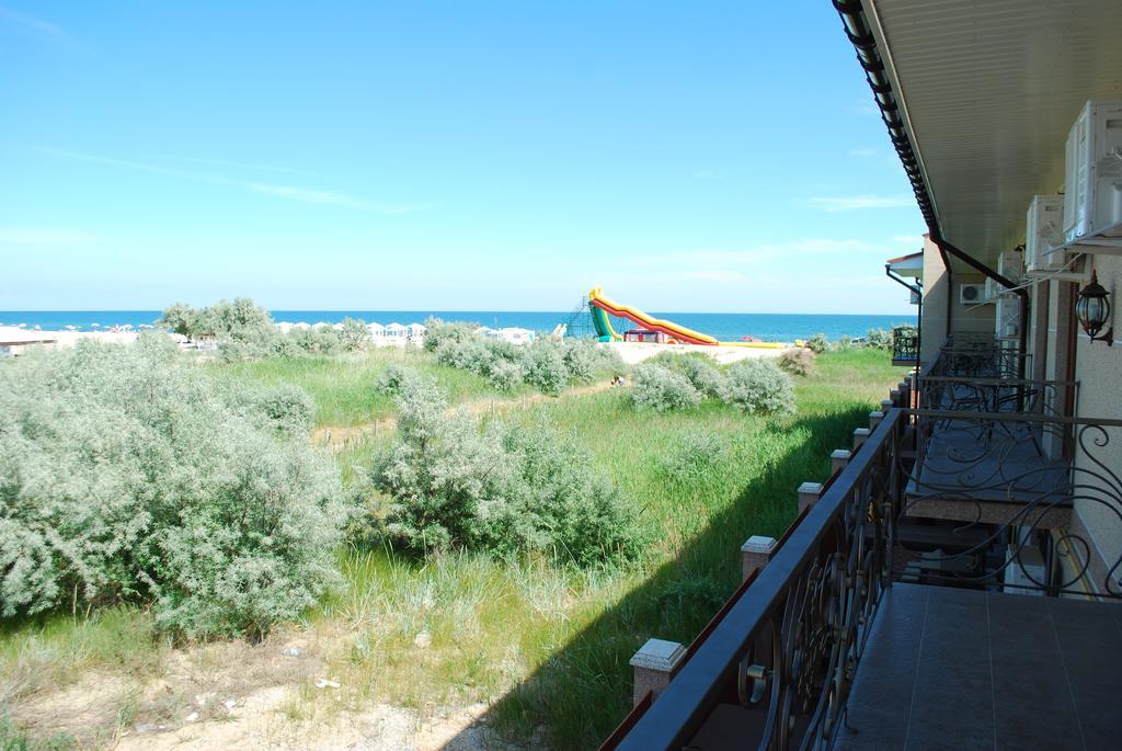 Villa Vi-Ta Zatoka Buitenkant foto